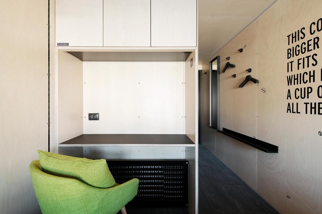 Hektor Container Hotel Tallinn Kültér fotó